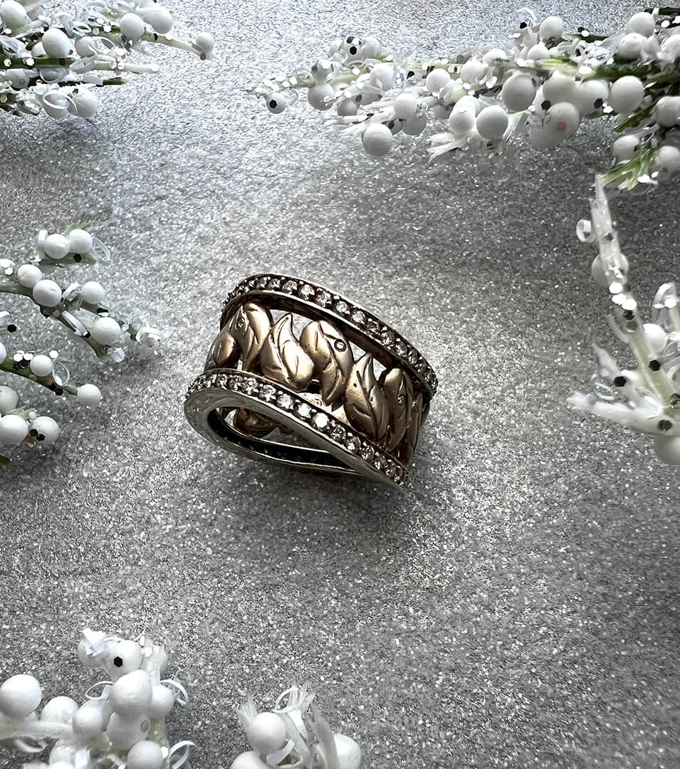 Eternal Leaves of Winter Ring
