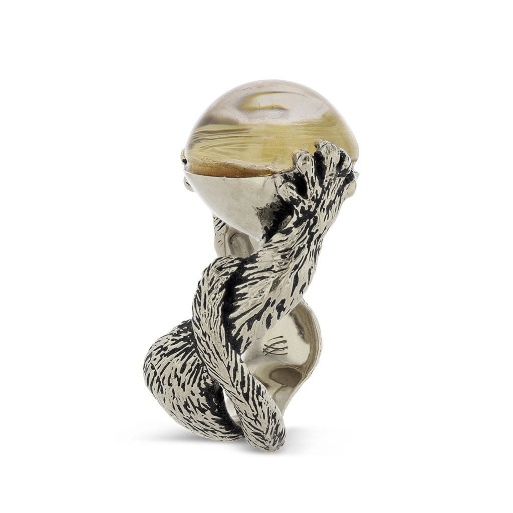 Vibrant and Timeless Pieces