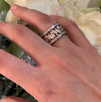 Eternal Leaves of Winter Ring