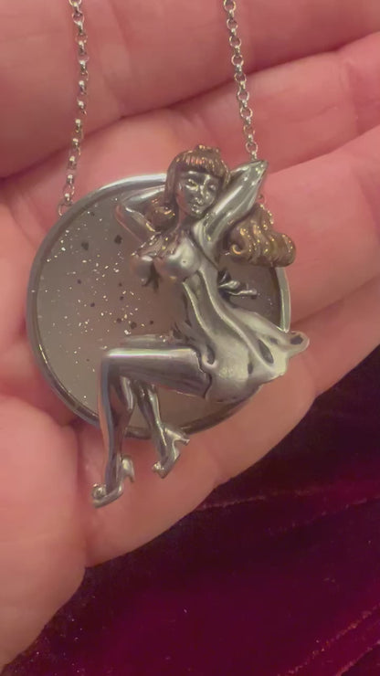 Sitting Pretty (Gold) Pendant Necklace