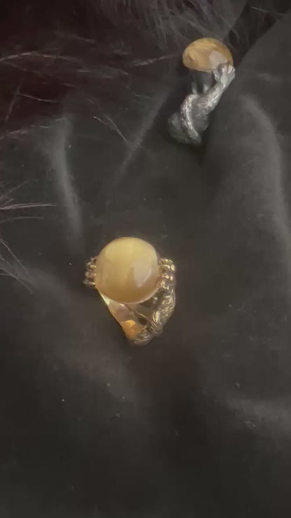 Kitty At Play Ring