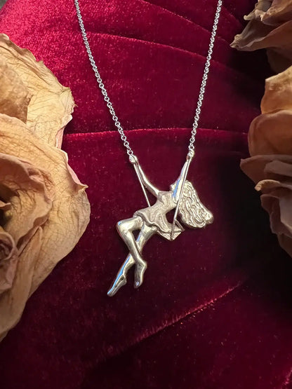 white gold pendant necklace