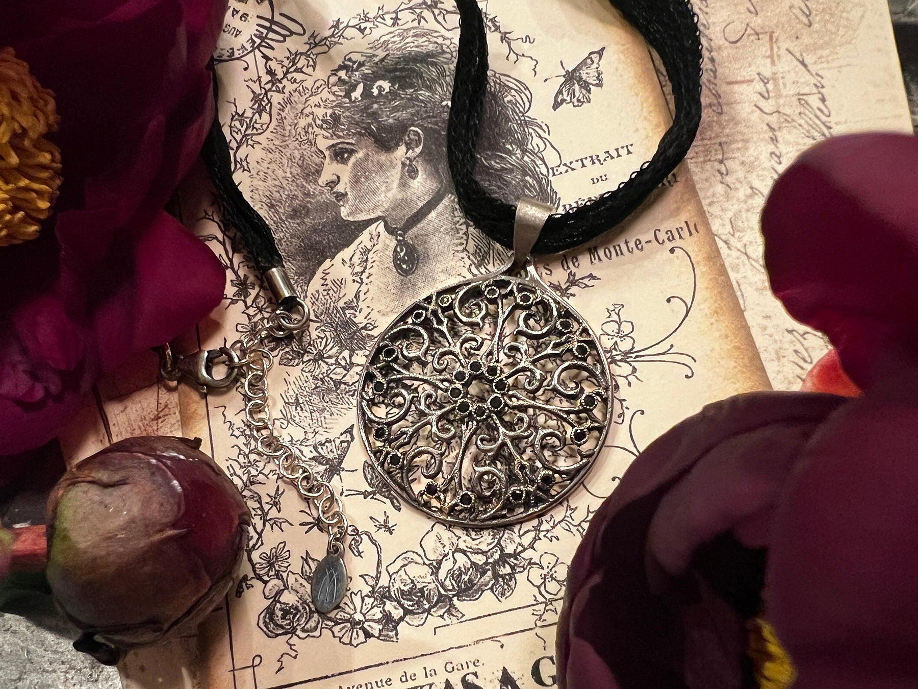 VICTORIAN GOTHIC JEWELRY